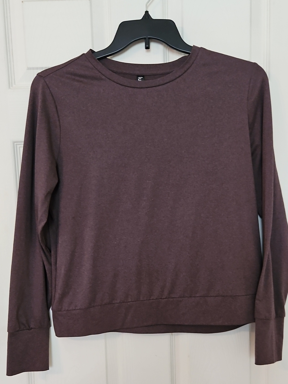 lukka Women's Long-Sleeve Crewneck Top in Dark Brown